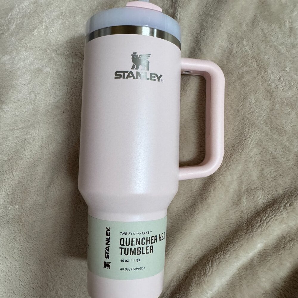 Stanley 40 oz Stainless Steel H2.0 FlowState Quencher bloom Tumbler NEW